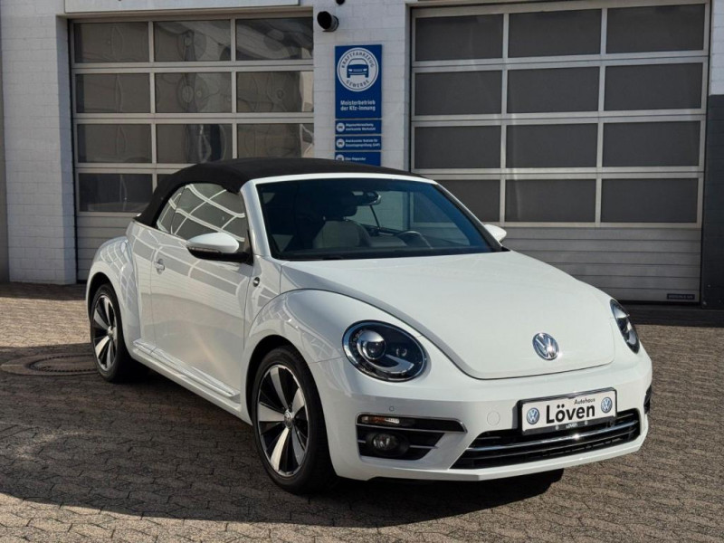 Volkswagen Coccinelle Cabriolet 1.2 TSI SOUND|XENON|FENDER|KAME 2018 - photo n°3 Volkswagen Coccinelle Cabriolet 1.2 TSI SOUND|XENON|FENDER|KAME  occasion à L'Union - photo n°3